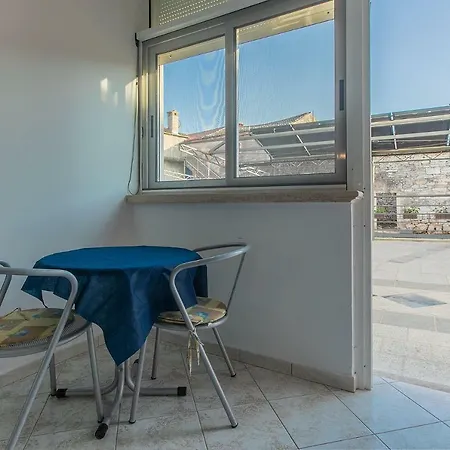 Bb-ld Bed & Breakfast Pula