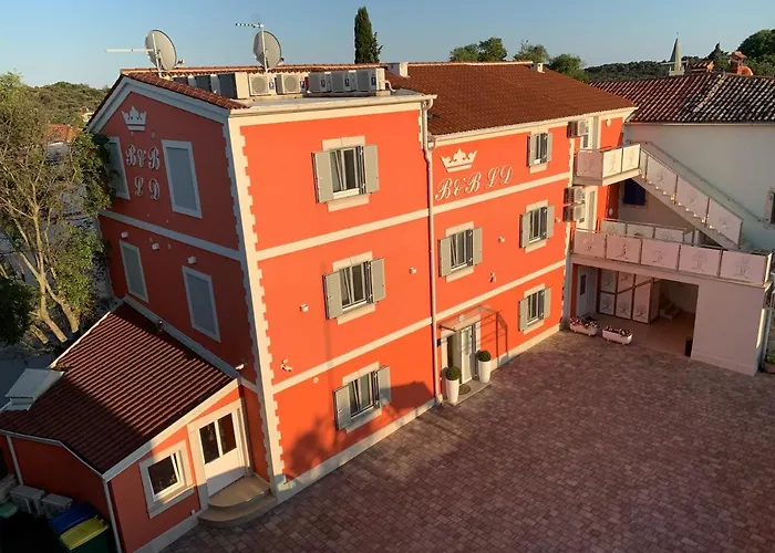 Couette-café B&b-ld Pula