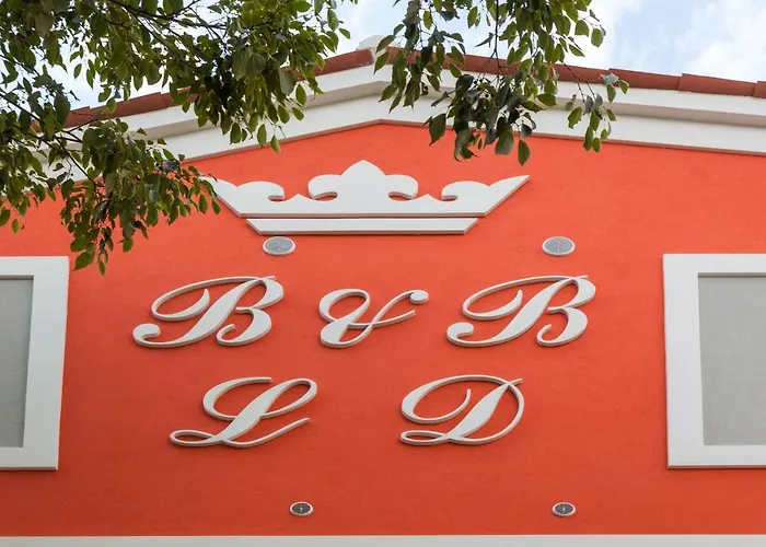 Couette-café B&b-ld Pula