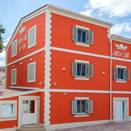 B&b-ld Panzió