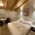 B&b-ld بولا