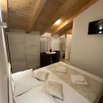 B&b-ld 4*